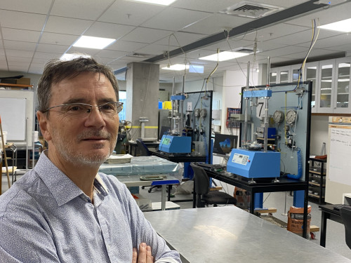 Professor Misko Cubrinovski in the liquefaction laboratory at the University of Canterbury.